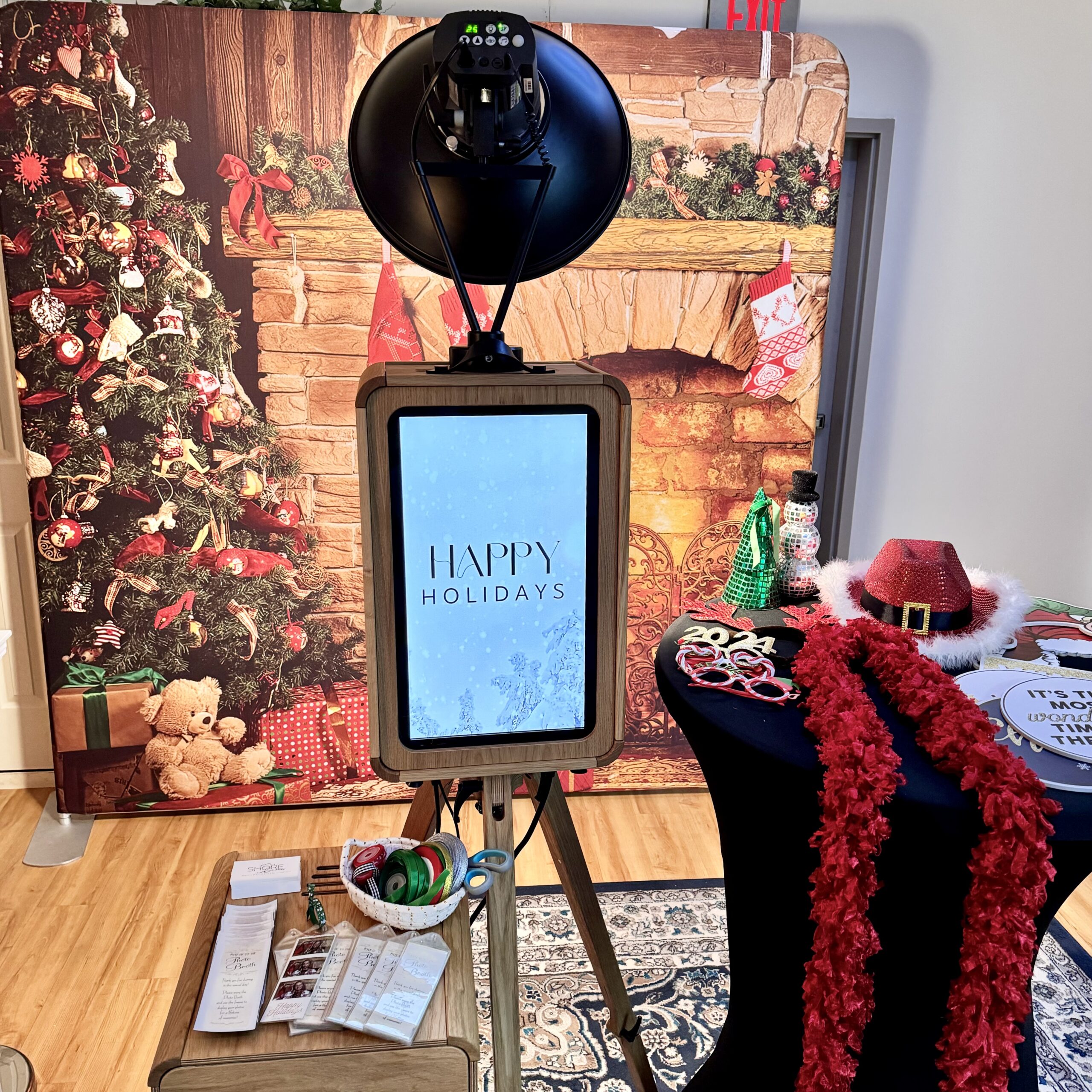 Icon Holiday Photo Booth Set up